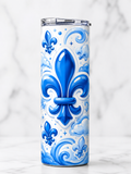 Québec Fleur-de-Lis Tumbler — Blue-and-white fleur-de-lis artwork inspired by Québec